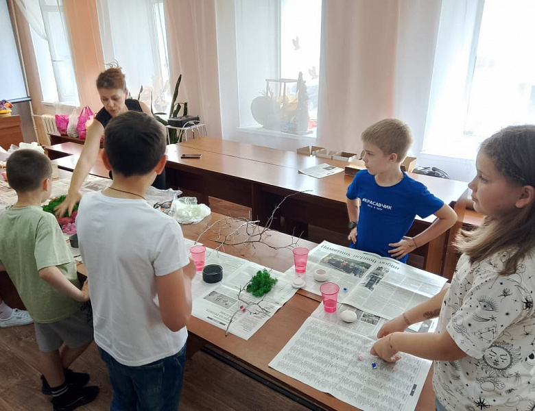 Создание декоративного дерева из стабилизированного мха