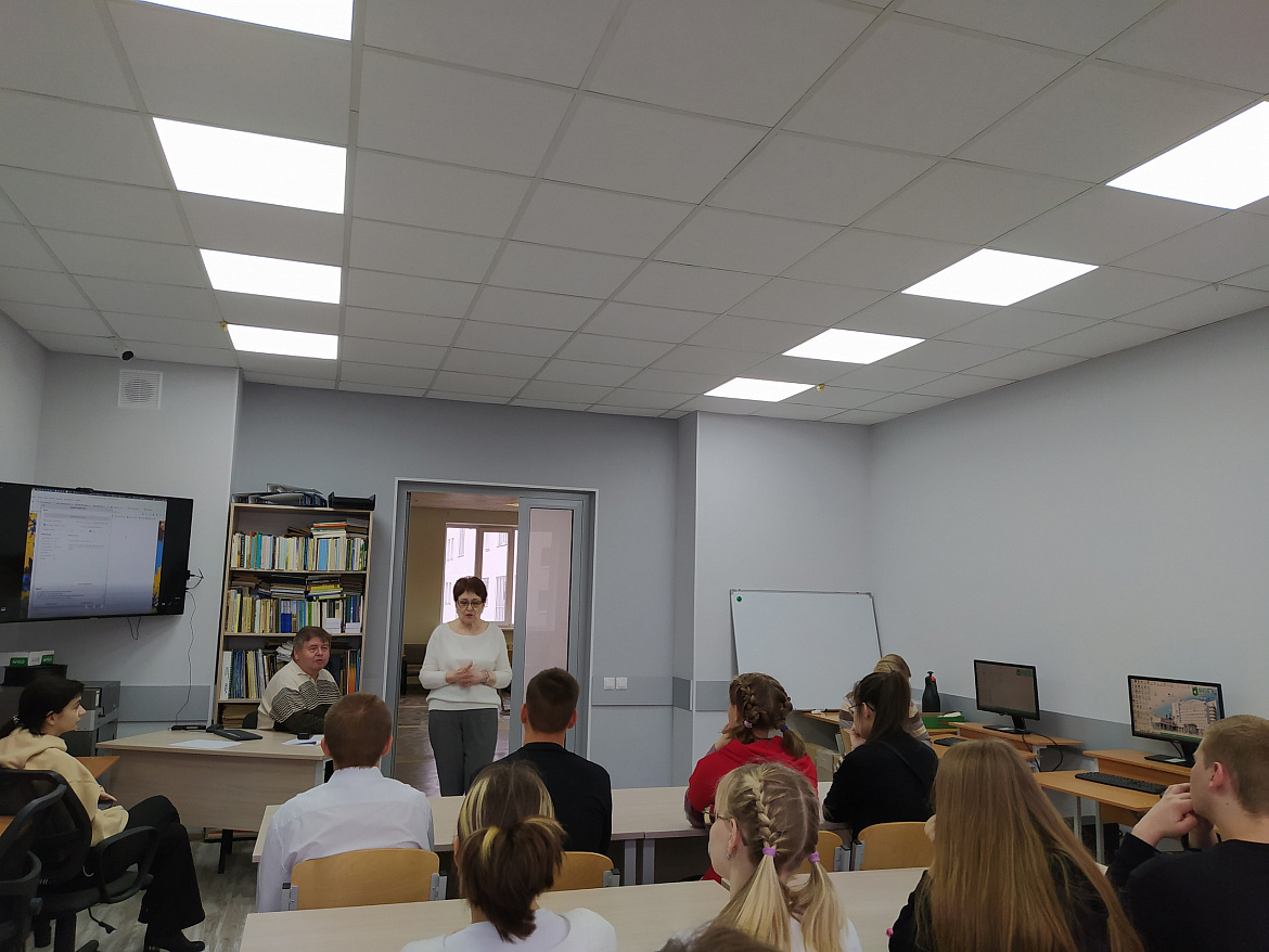 Установочная сессия областной очно-заочной профильной школы Белгородского областного